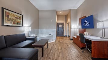 Presidential-huone, 1 suuri parisänky ja vuodesohva, tupakointi kielletty, poreamme | Egyptinpuuvillaiset lakanat, ylelliset vuodevaatteet, untuvapeitot