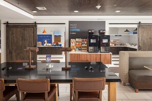 Free buffet breakfast - Holiday Inn Express & Suites Carrollton by IHG (Carrollton)