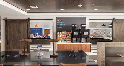 Holiday Inn Express & Suites Carrollton by IHG