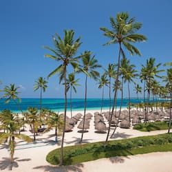 Private beach, sun loungers, beach umbrellas, beach towels