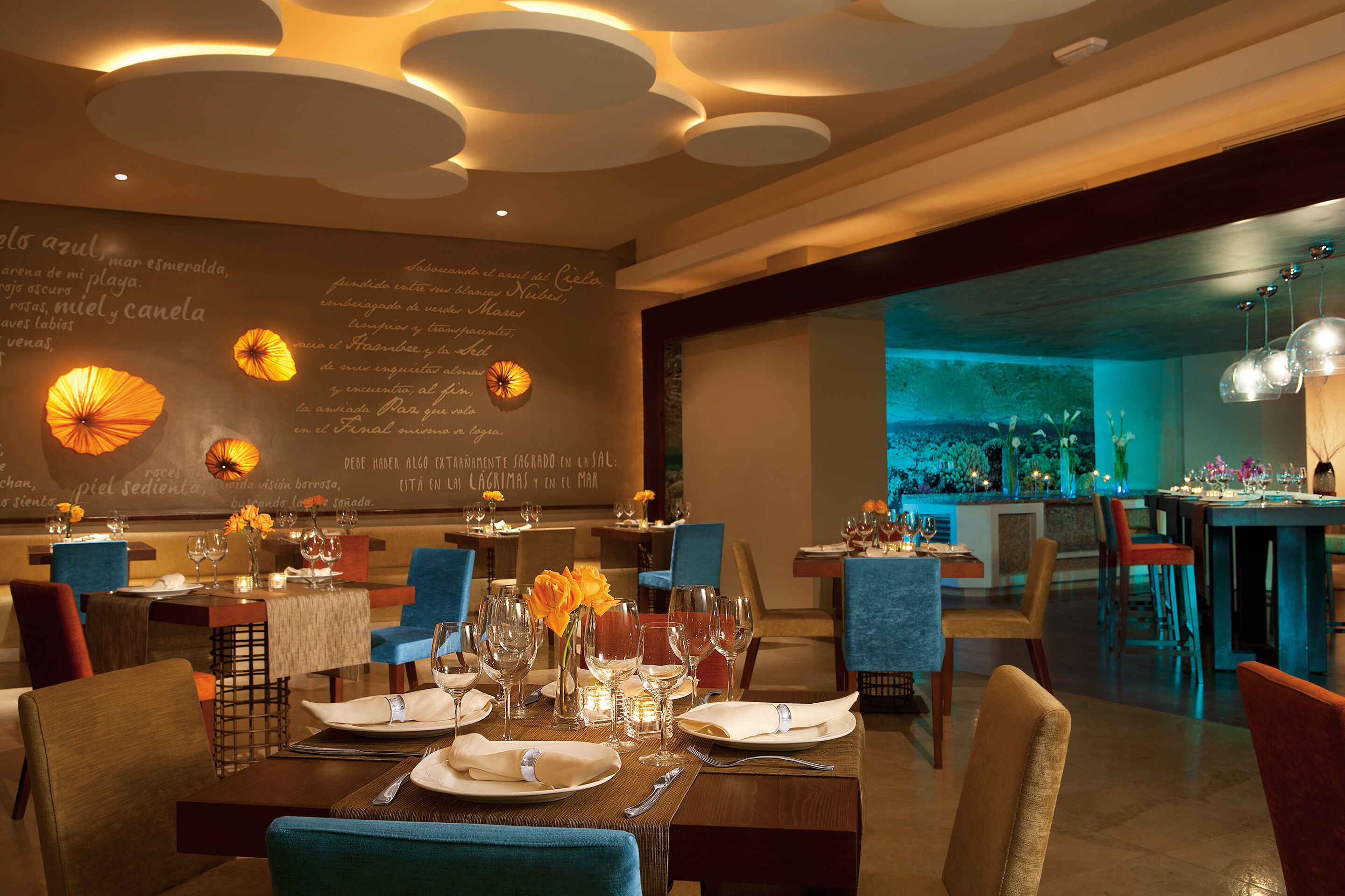 7 restaurants, breakfast, lunch, dinner served; french cuisine