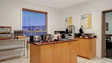 Free continental breakfast