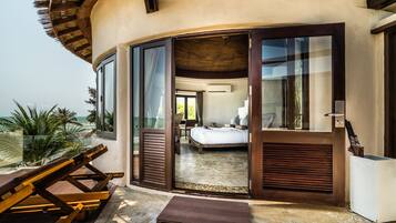 Ocean View Penthouse | Vue de la chambre