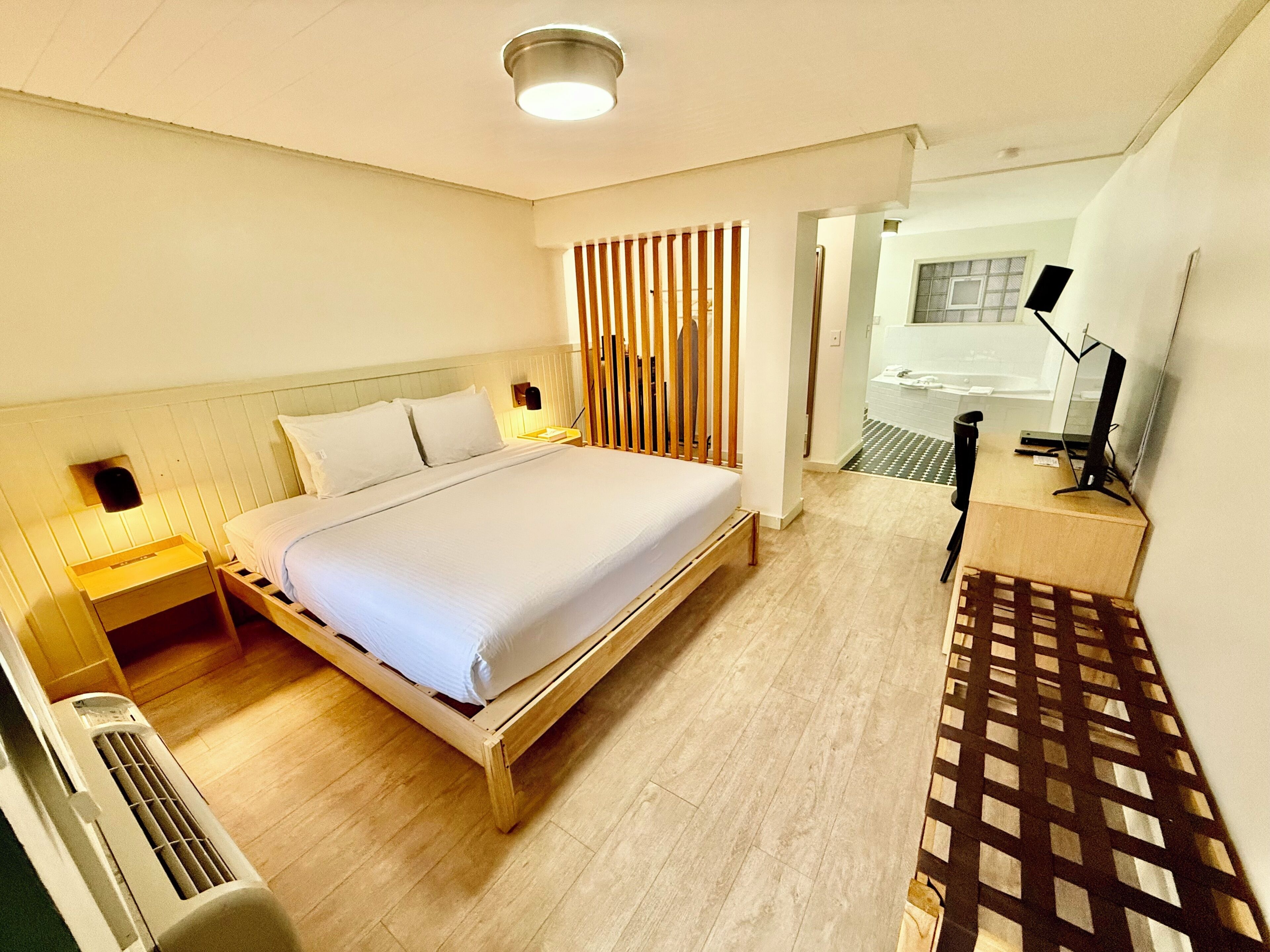 Desk, free WiFi, bed sheets