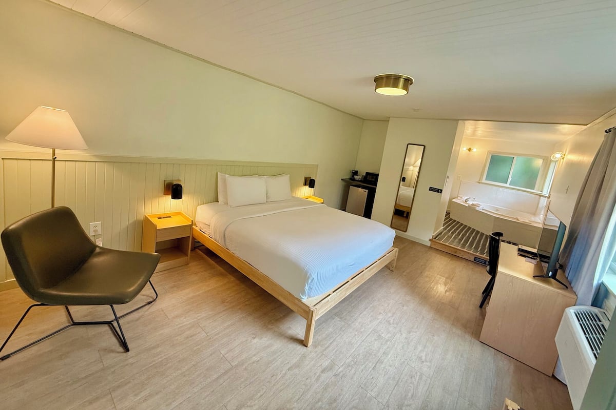 Phòng đôi trăng mật | Bàn, truy cập Internet không dây miễn phí, bộ trải giường