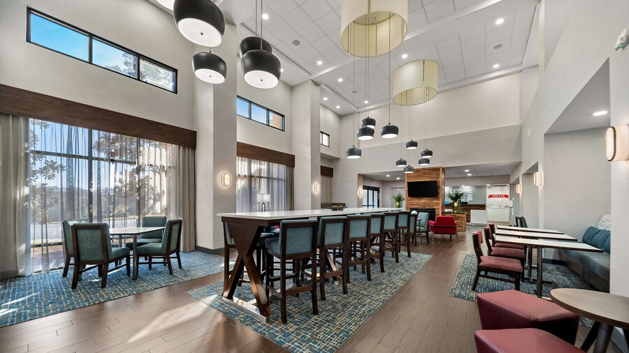 Hampton Inn Suites Opelika I85 Auburn Area