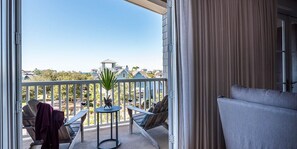 Suite, 1 King Bed with Sofa bed, Park View (Premium Resort Suite) | Terrace/patio