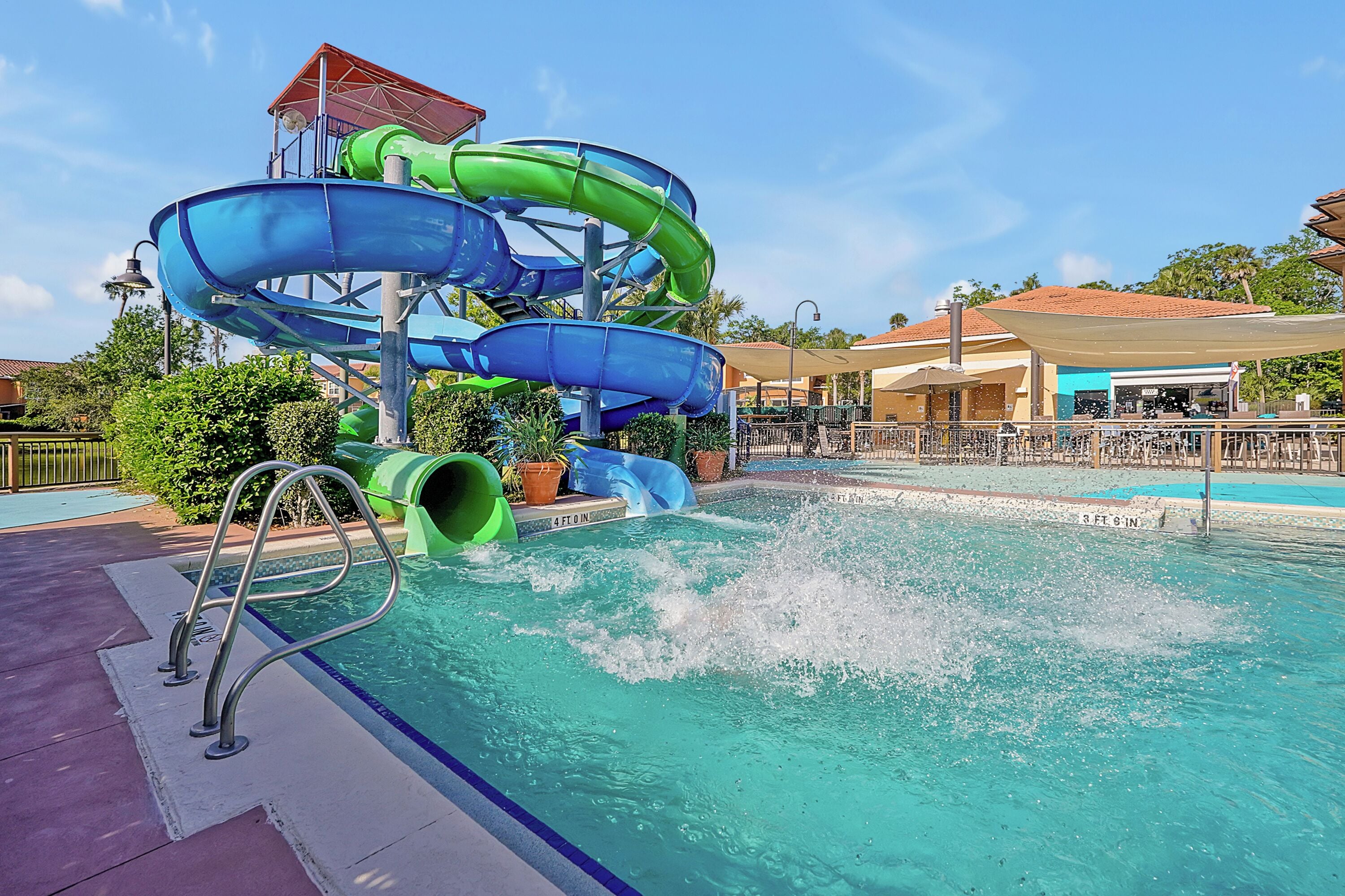 Máng trượt nước