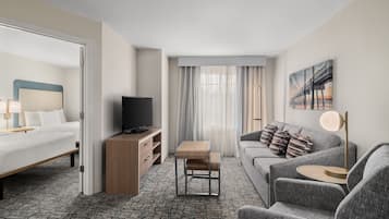 Schreibtisch, laptopgeeigneter Arbeitsplatz, Verdunkelungsvorhänge