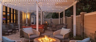 Homewood Suites by Hilton Jacksonville Deerwood Park