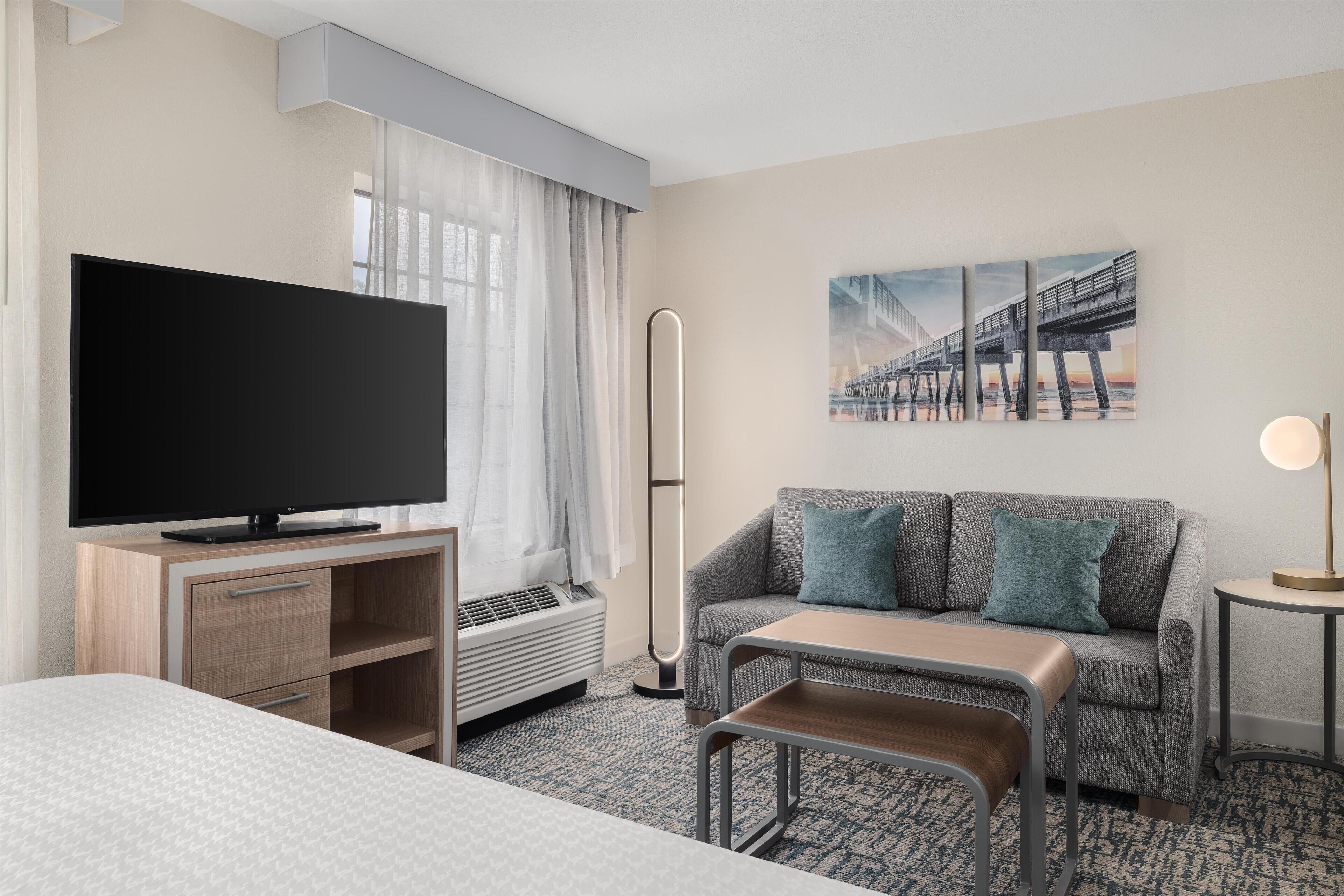 Photo - Homewood Suites Jacksonville Deerwood Park