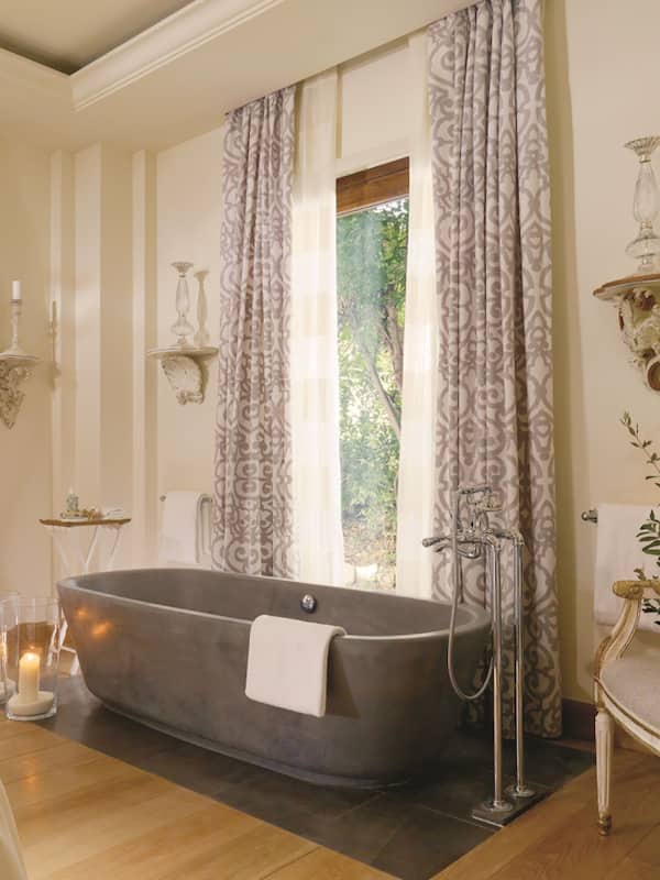 Body treatments, hydrotherapy, aromatherapy, hot stone massages