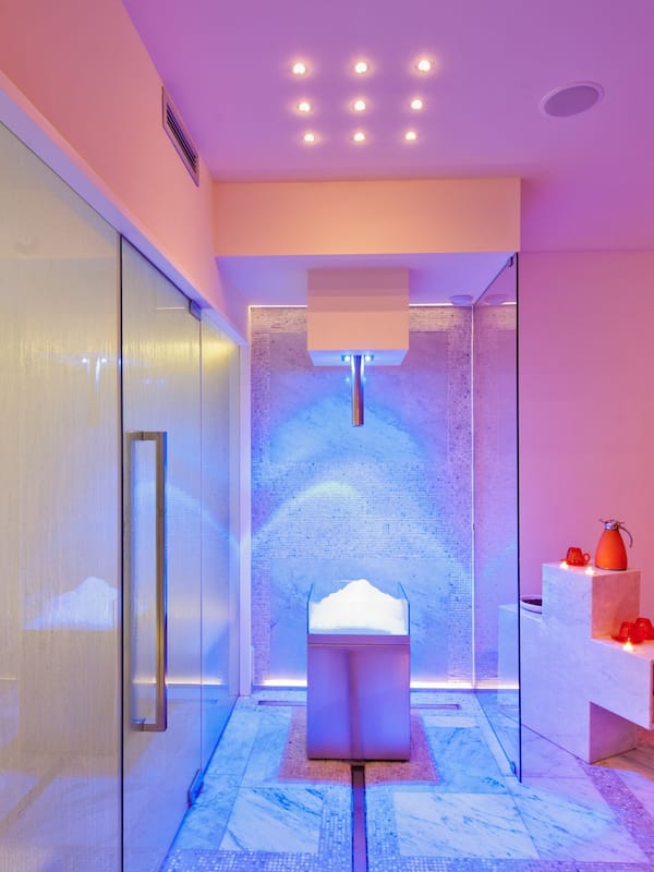 Body treatments, hydrotherapy, aromatherapy, hot stone massages