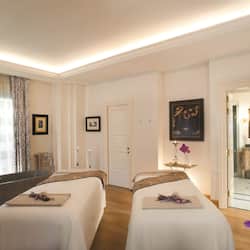 Body treatments, hydrotherapy, aromatherapy, hot stone massages