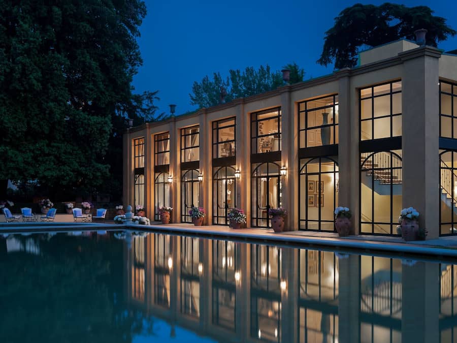 Kroppsbehandlinger, hydroterapi og aromaterapi