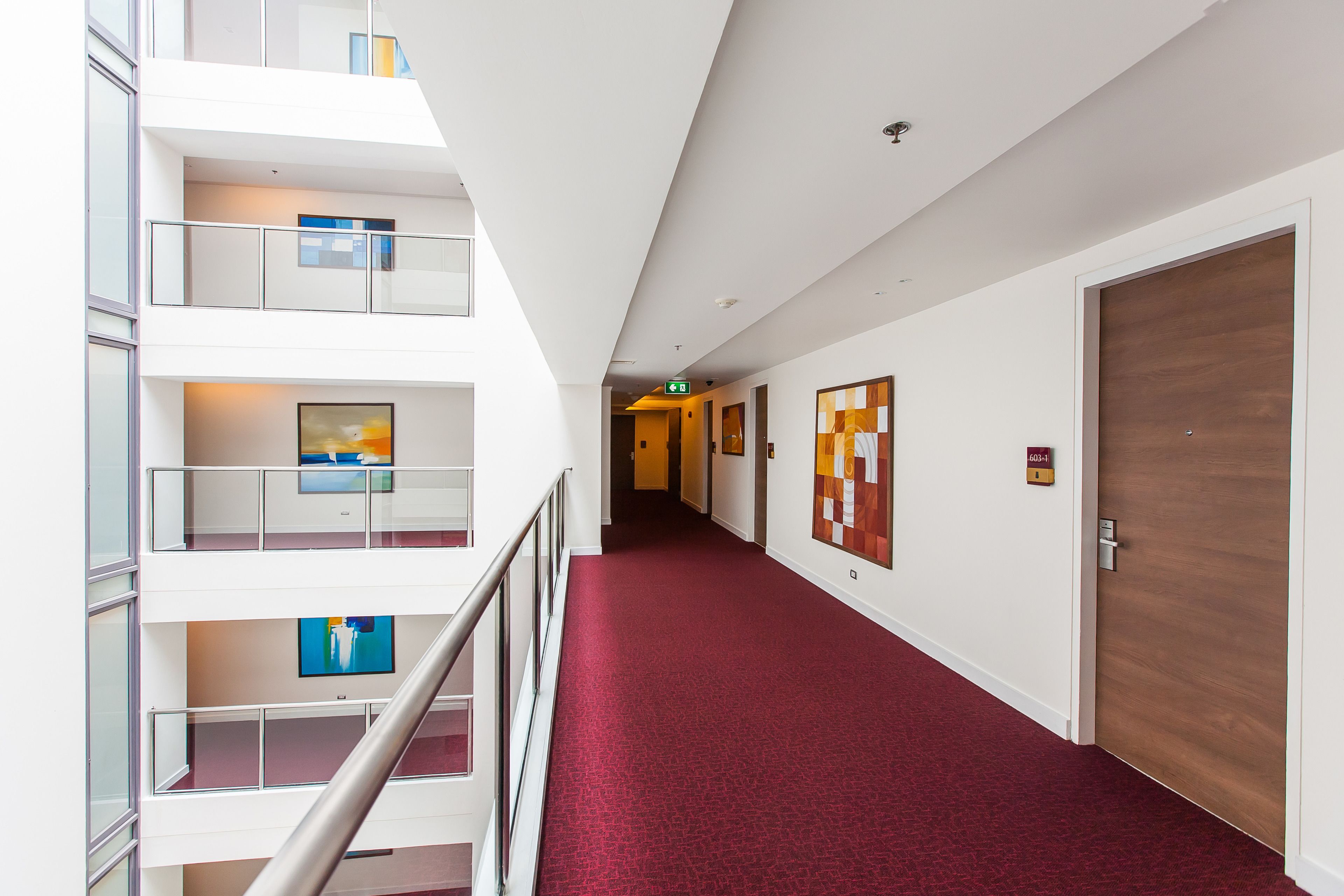 Photo - Oakwood Residence Sukhumvit 24 Bangkok