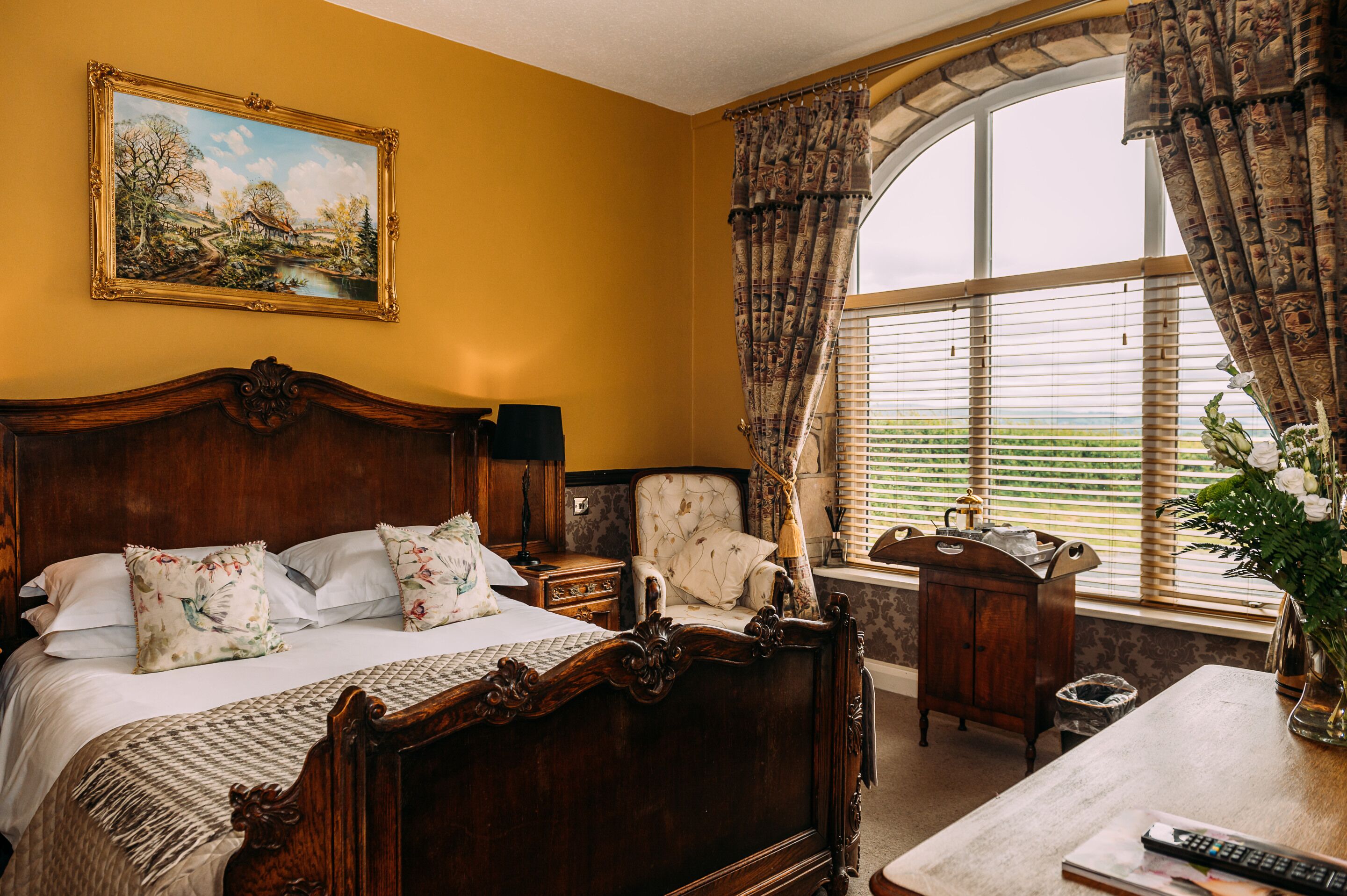 Luxury Double Room, Ensuite (The Coach House) | Hypo-allergenic bedding, bed sheets