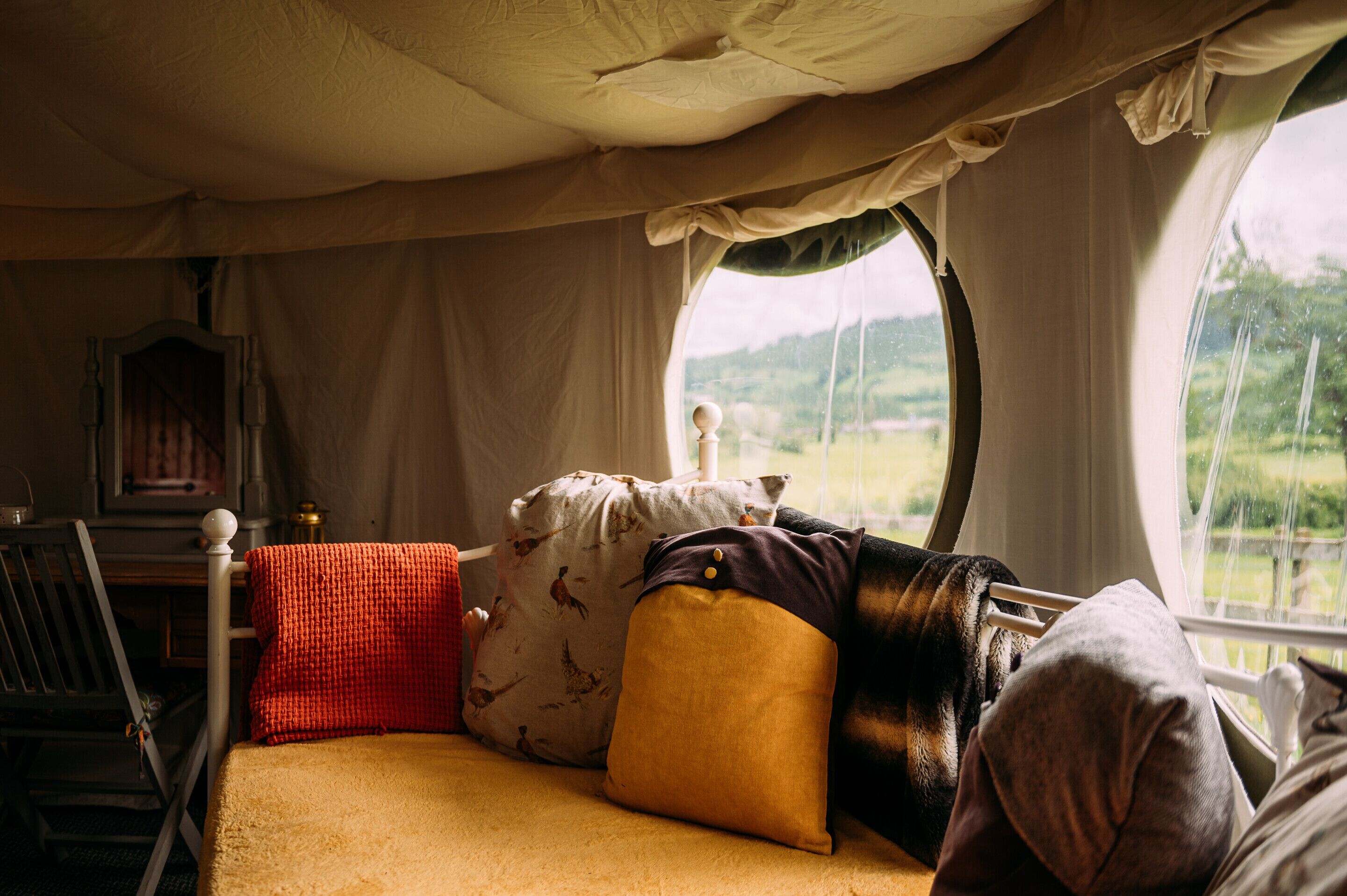ラグジュアリー ルーム エンスイート (Glamping Yurt)