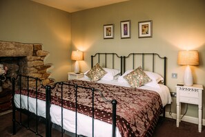 Double or Twin Room, Ensuite | Hypo-allergenic bedding, bed sheets - The Red Pump Inn (Clitheroe)