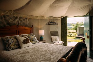 Luxury-Zimmer, mit Bad (Glamping Yurt)