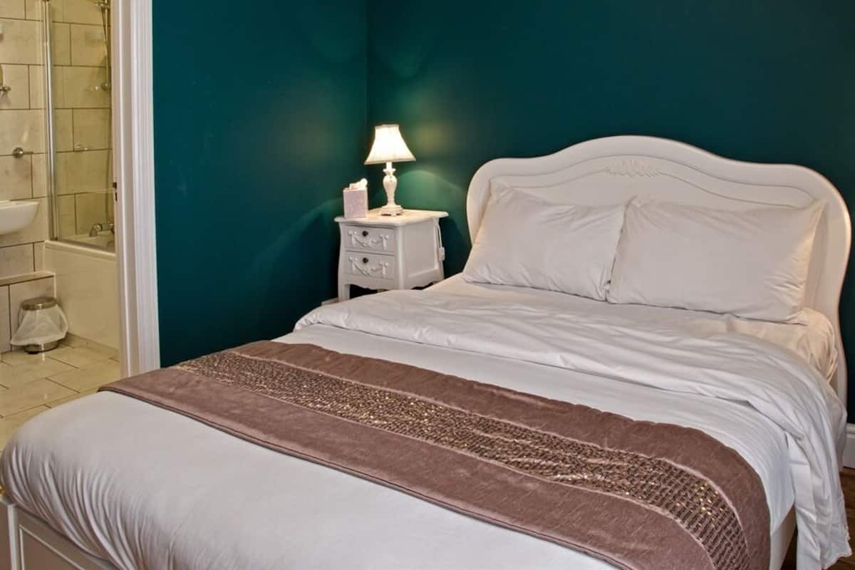 Superior Double Room, Ensuite