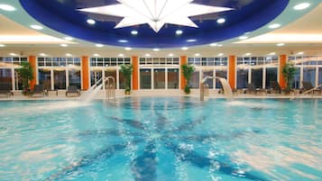Indoor pool, pool loungers