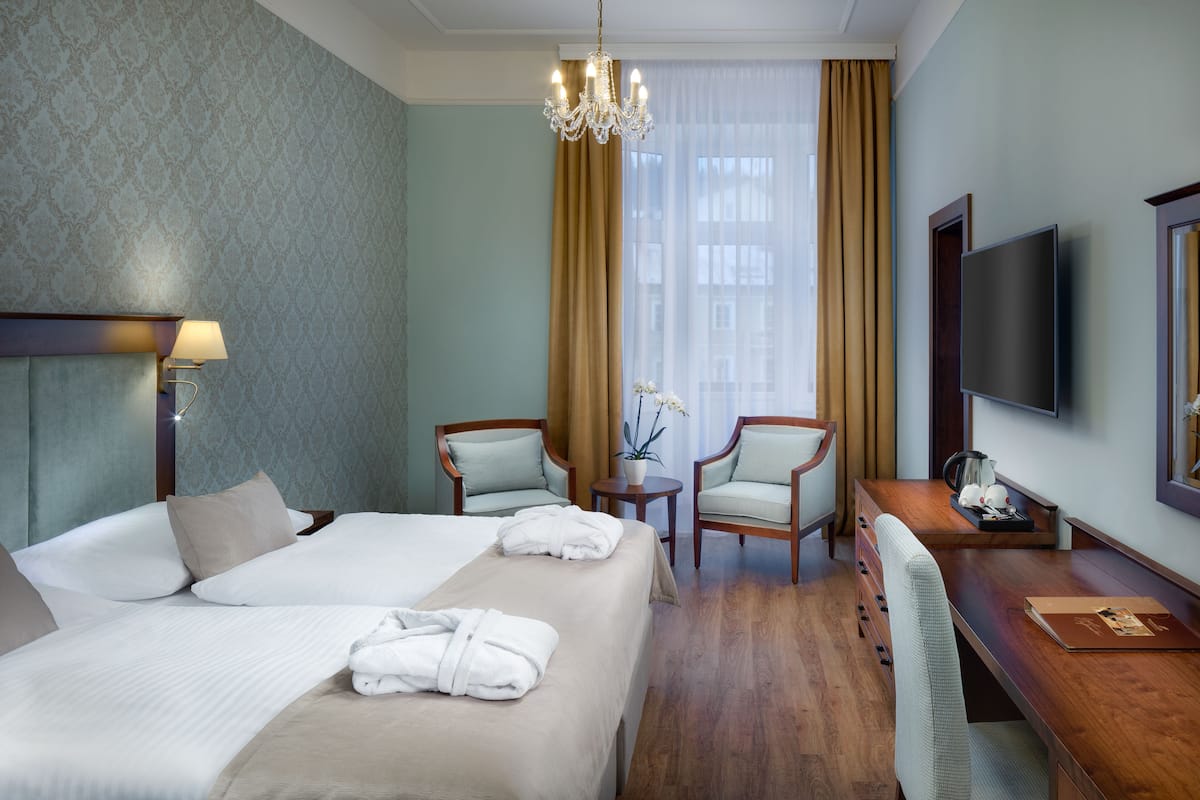 Hvezda - Premium Double or Twin Room with Wellness and Fitness Access | Minibar, in-room safe, desk, WiFi (free)