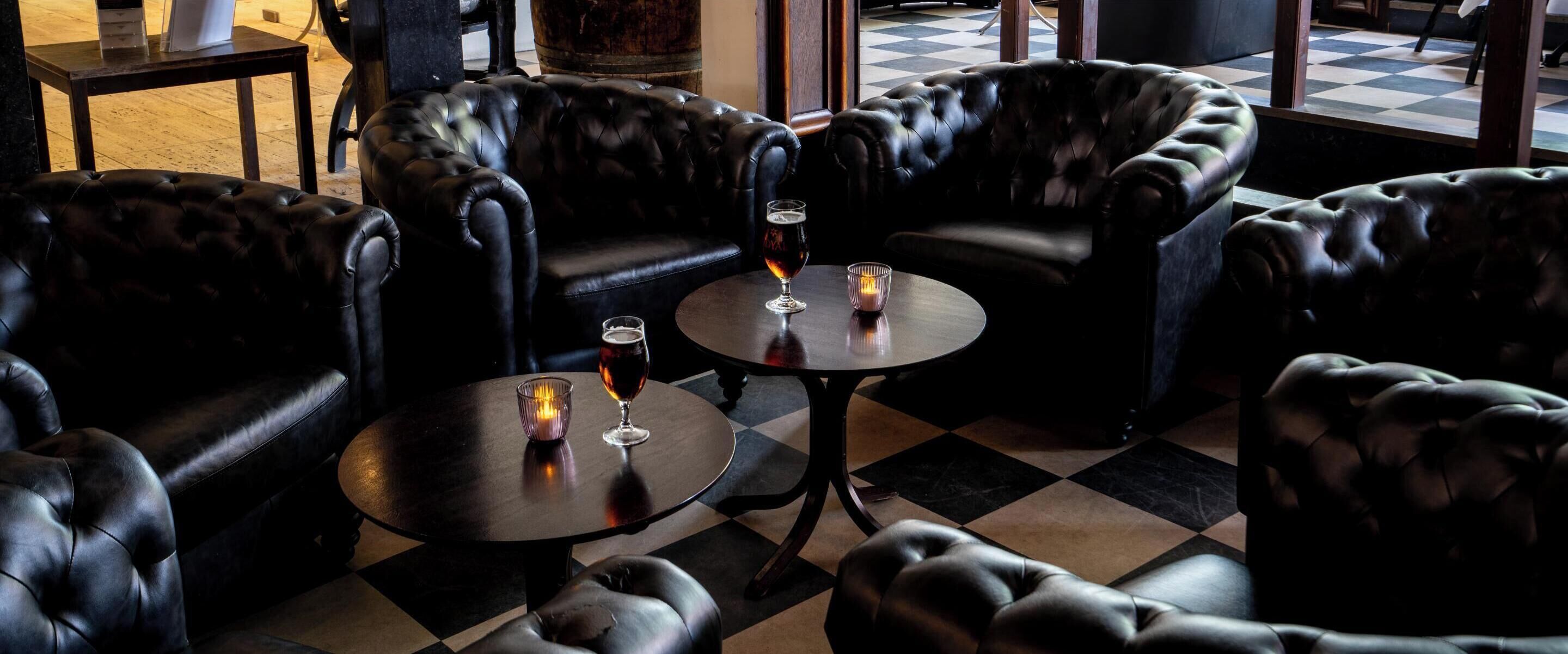 Bar (på overnatningsstedet)