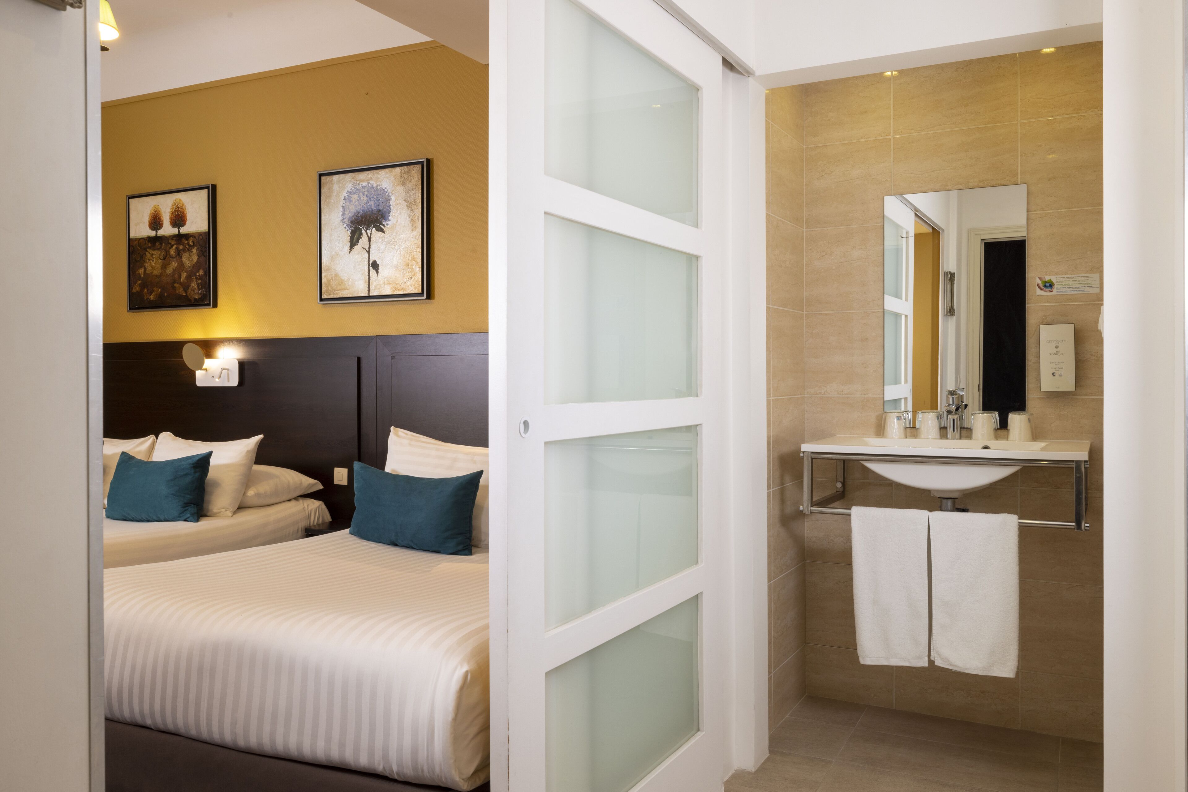 family room | in-room safe, desk, blackout curtains, soundproofing