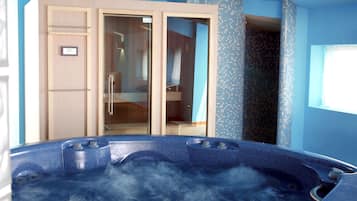 Indoor spa tub