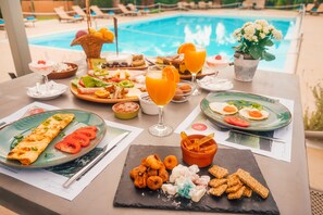 Breakfast meal - Apollo Resort Art Hotel (Trifylia)