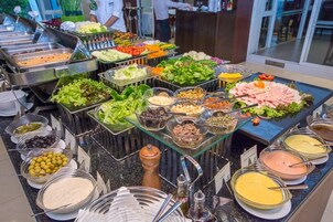 Daily buffet breakfast (THB 515 per person)