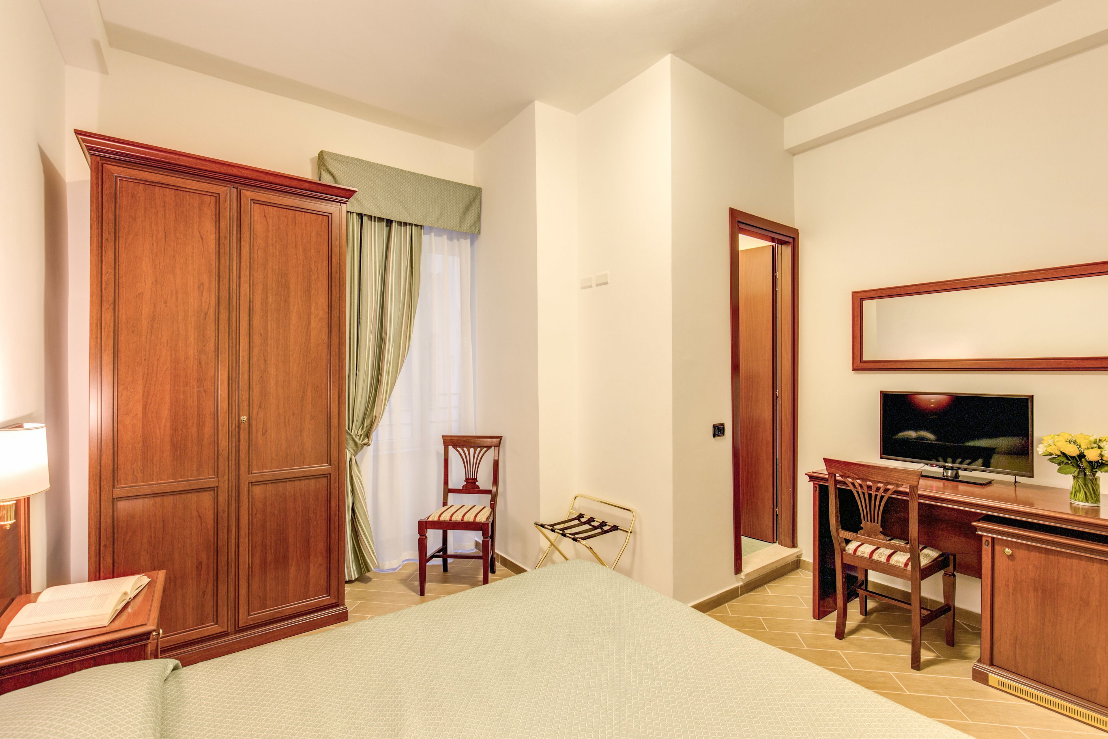 minibar, in-room safe, desk, soundproofing