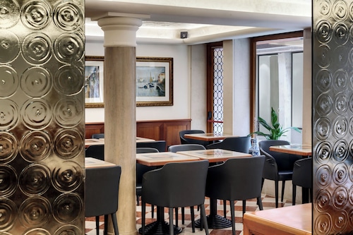 Albergo Commercio e Pellegrino