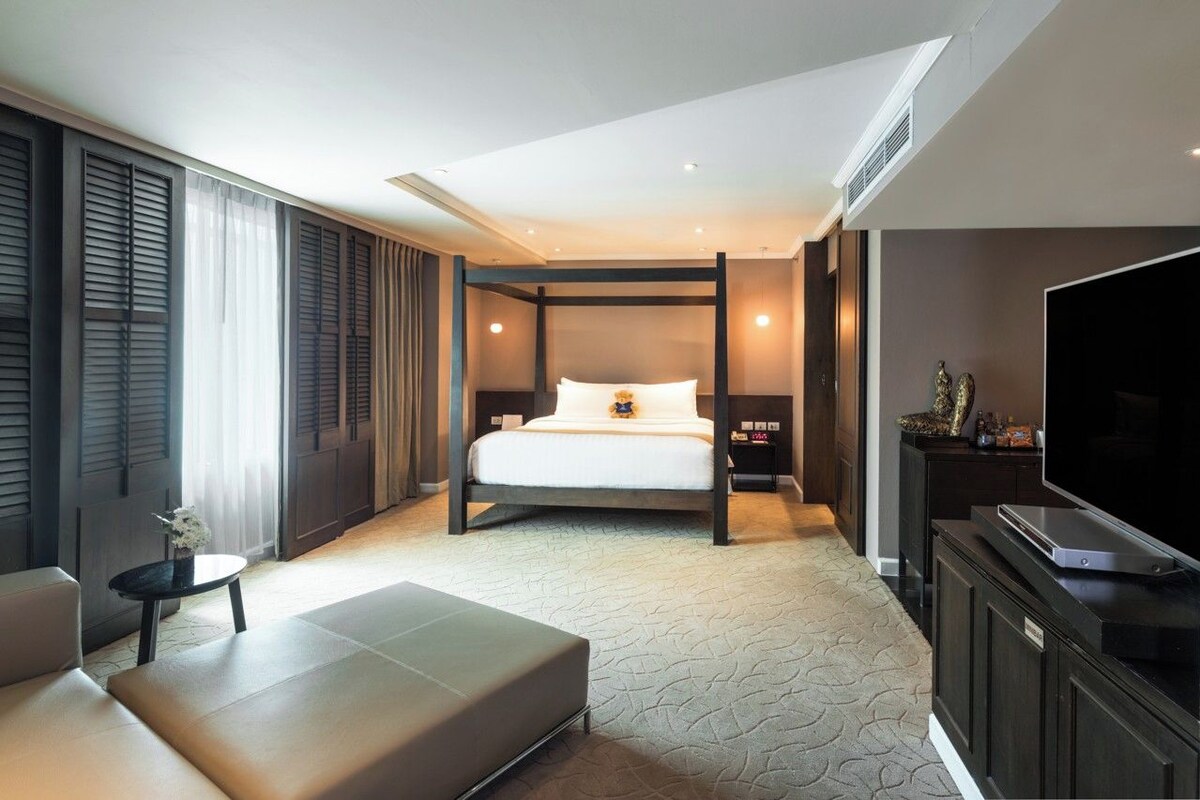 Ropa de cama de alta calidad y minibar 