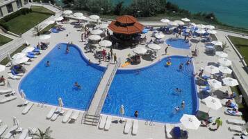 Vue depuis lâhĂ©bergement