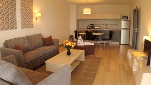 エクスクルーシブ アパートメント | セーフティボックス (室内)、客室ごとに異なる装飾、客室ごとに異なるインテリア、デスク