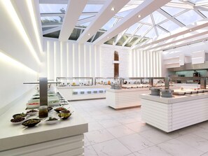 3 Restaurants; Frühstück, Mittagessen und Abendessen werden serviert