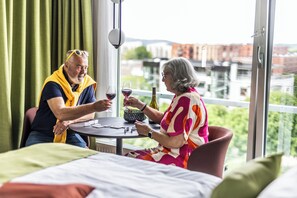 Premium bedding, blackout curtains, free WiFi, bed sheets