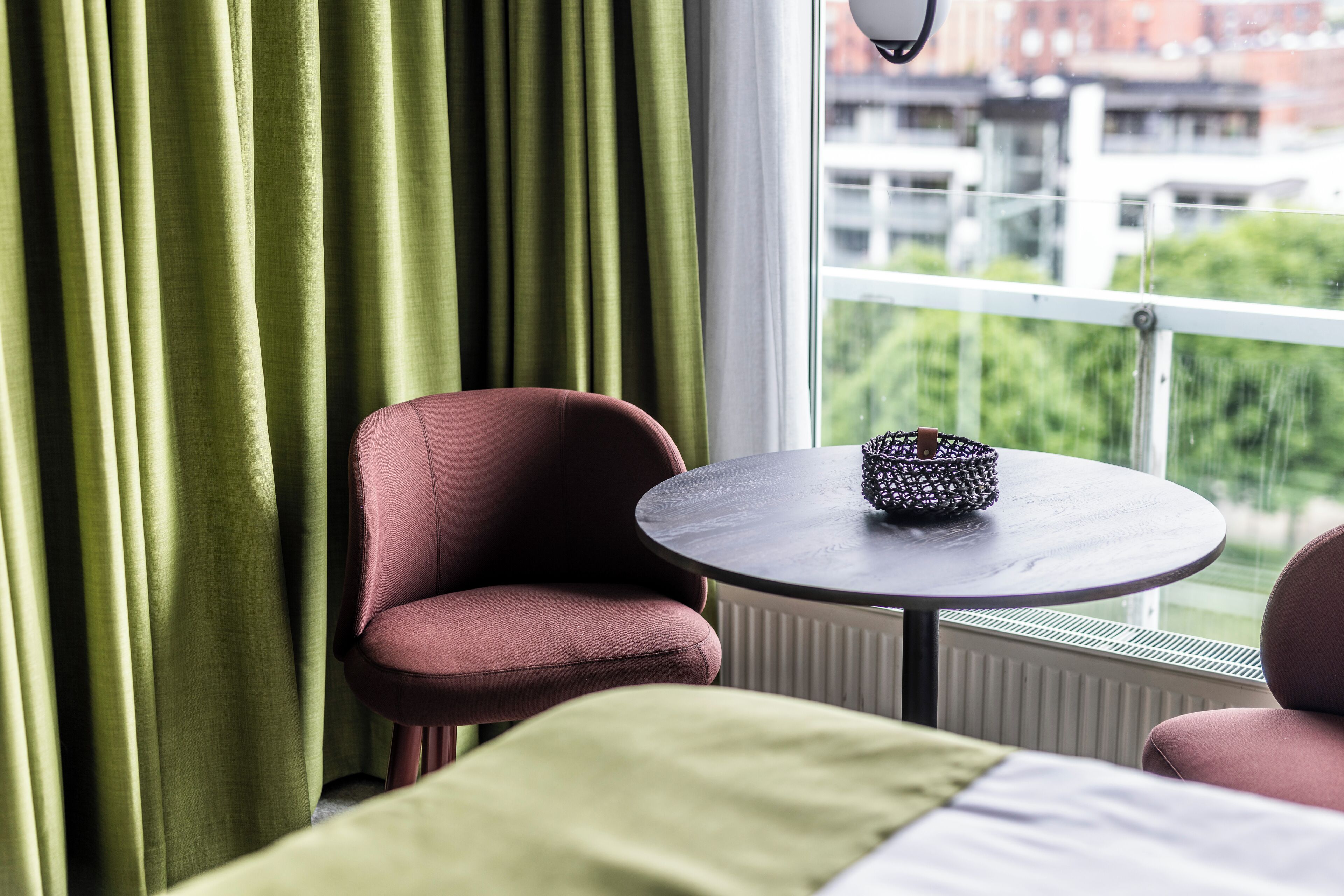 1 bedroom, premium bedding, blackout curtains, free wifi