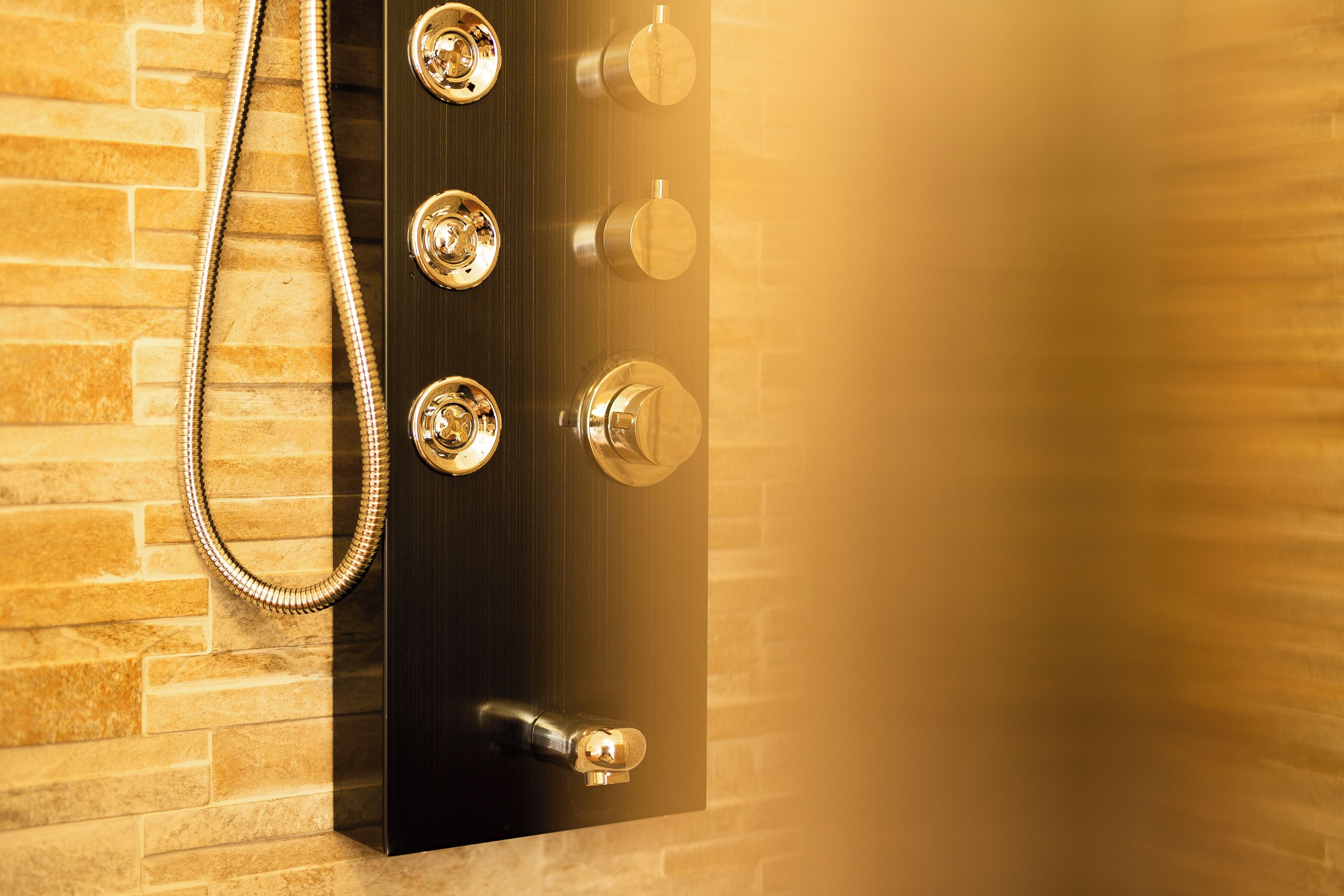 premium room | 1 bedroom, down duvets, minibar, blackout curtains