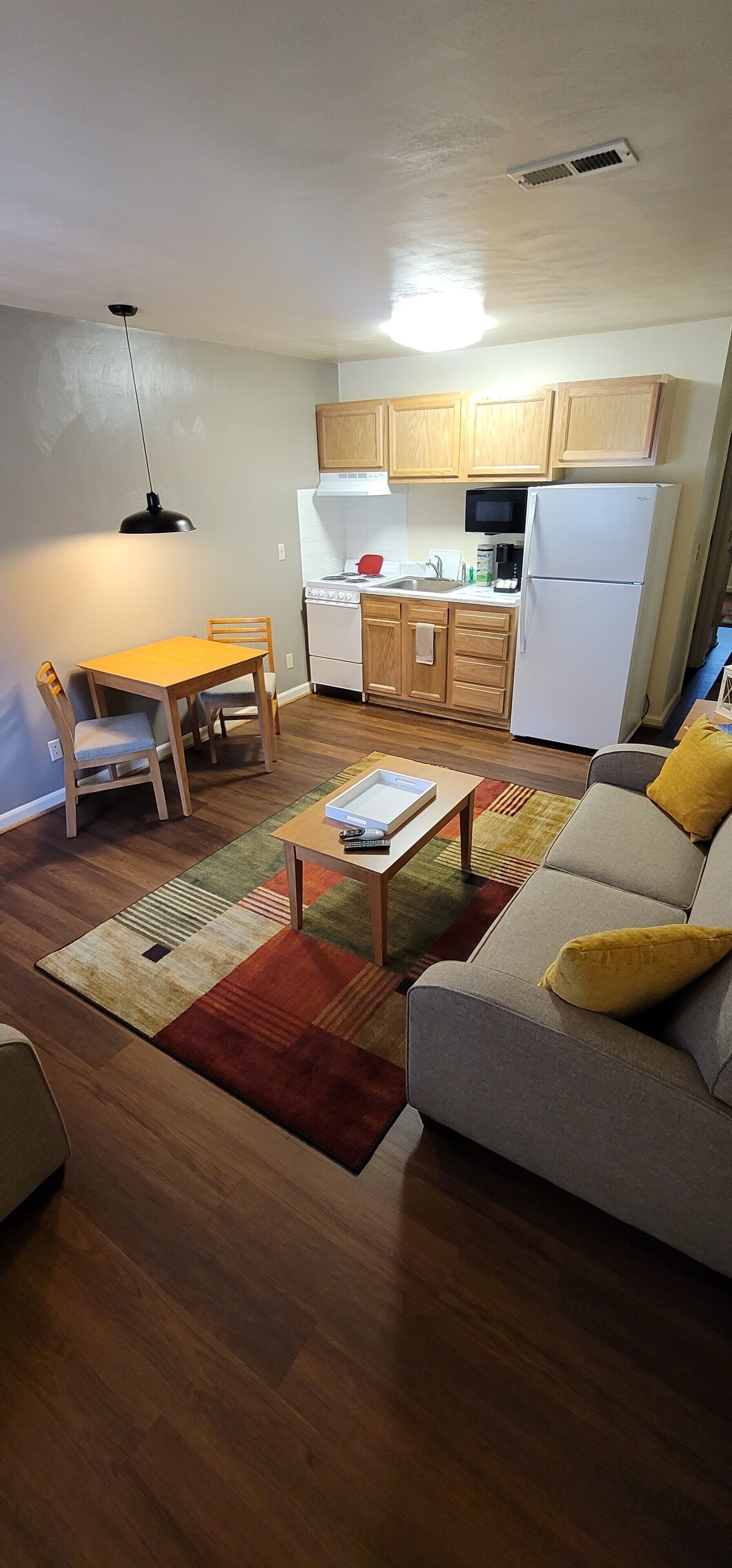 1 slaapkamer, luxe beddengoed, individueel gedecoreerd