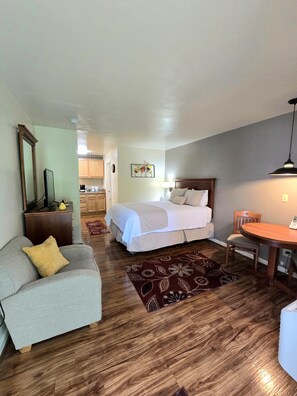 Studio suite, niet-roken, kitchenette | 1 slaapkamer, luxe beddengoed, individueel gedecoreerd