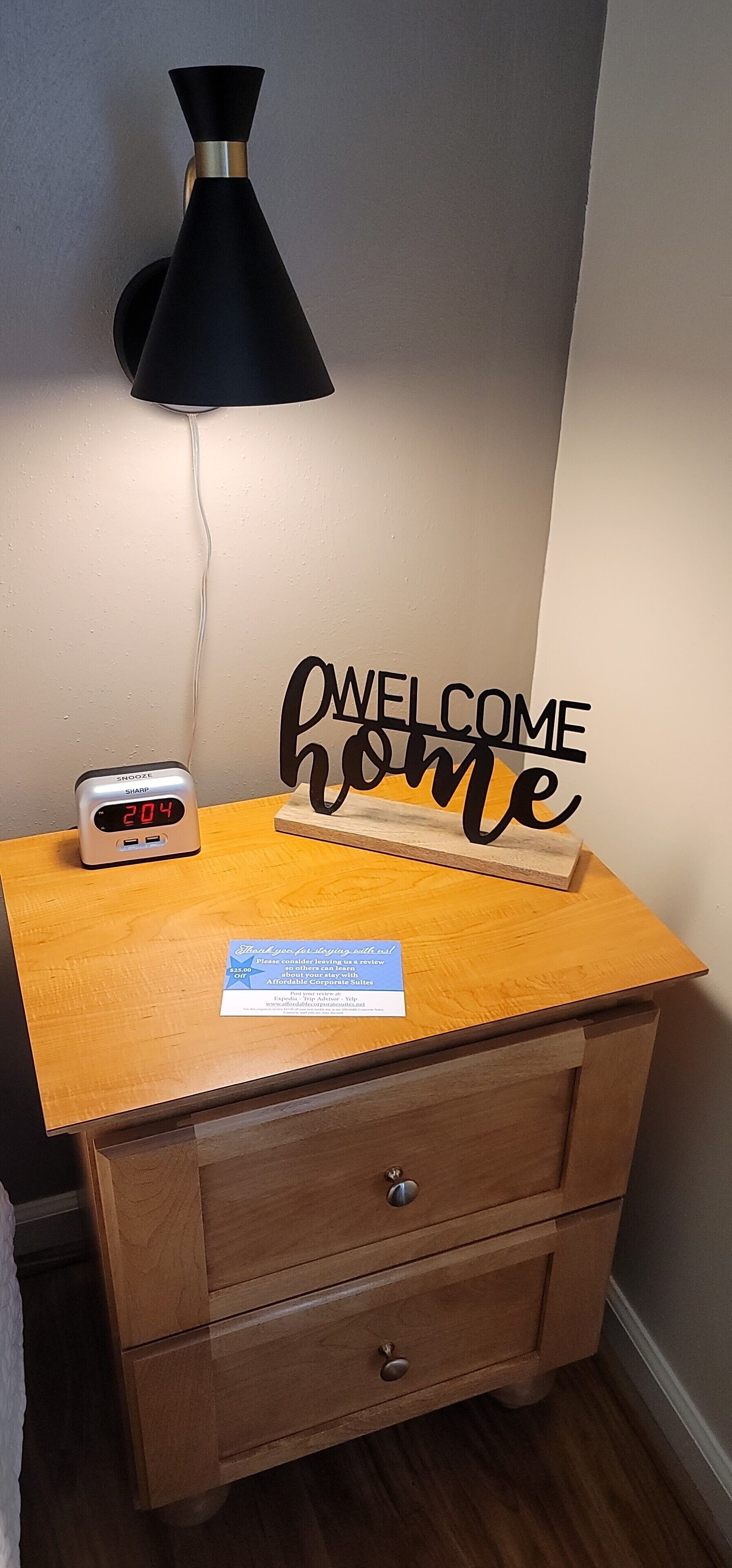 studio suite, 1 queen bed | 1 bedroom, premium bedding, individually decorated