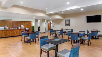 Free buffet breakfast