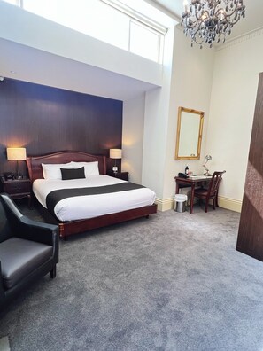 Suite, 1 très grand lit, non-fumeur