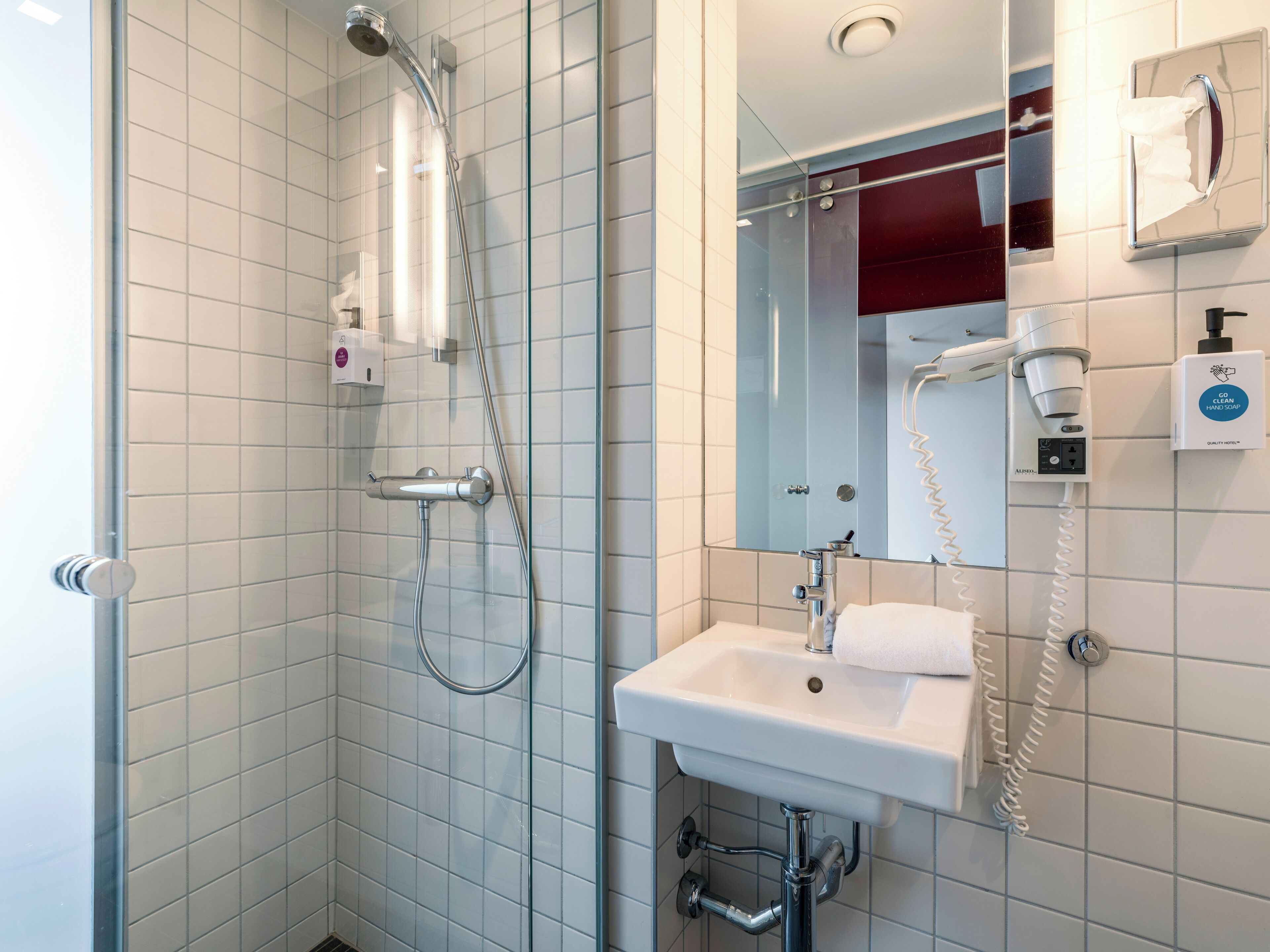 Photo - Quality Hotel 33