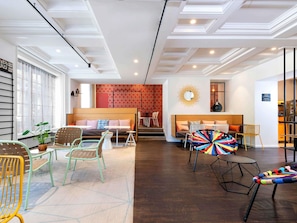 Bar (on property) - ibis Styles Macon Centre (Macon)