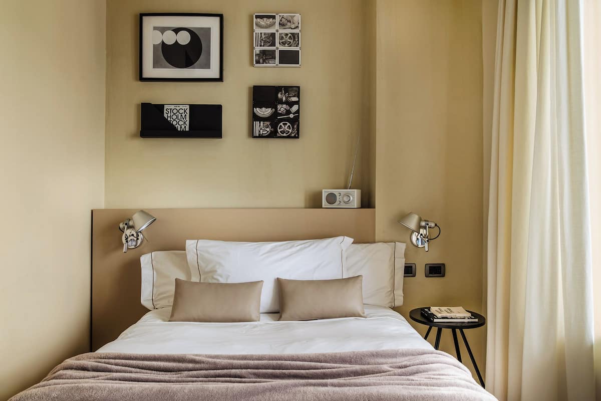 Standard-Einzelzimmer, 1 Einzelbett | Hochwertige Bettwaren, Daunenbettdecken, Minibar, Zimmersafe