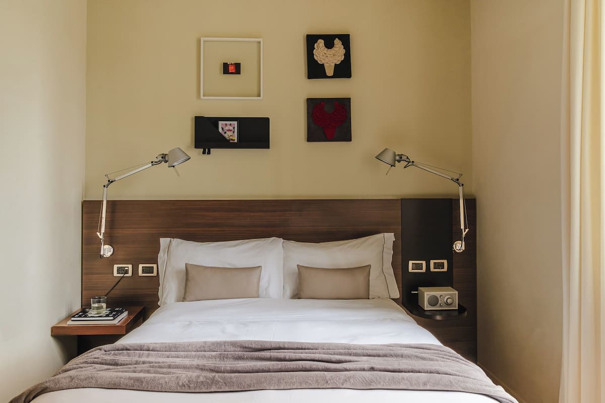 Superior-Zimmer | Hochwertige Bettwaren, Daunenbettdecken, Minibar, Zimmersafe